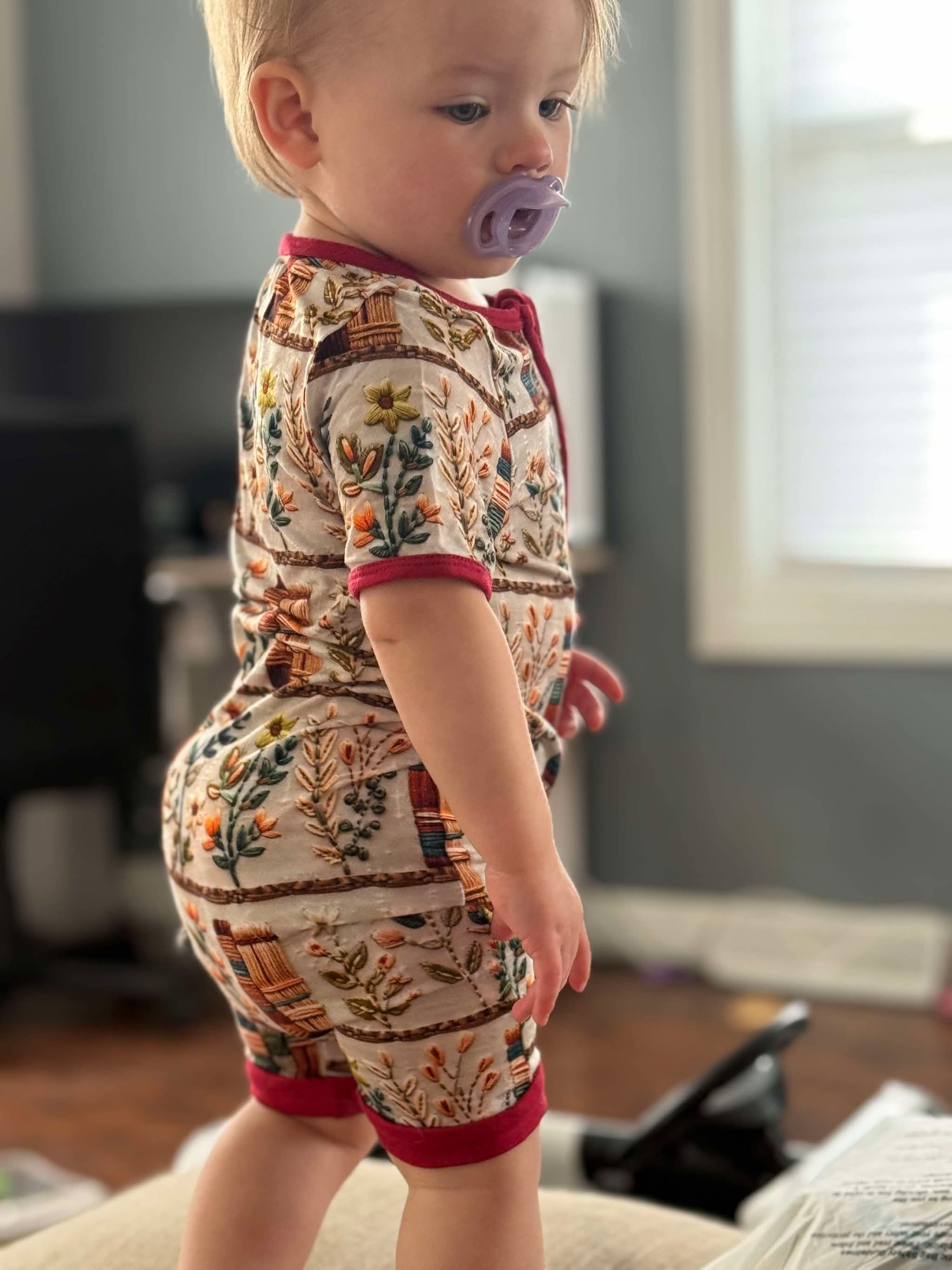 Chapter & Charm Shortie